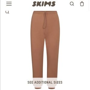 Skims outdoor fleece joggers